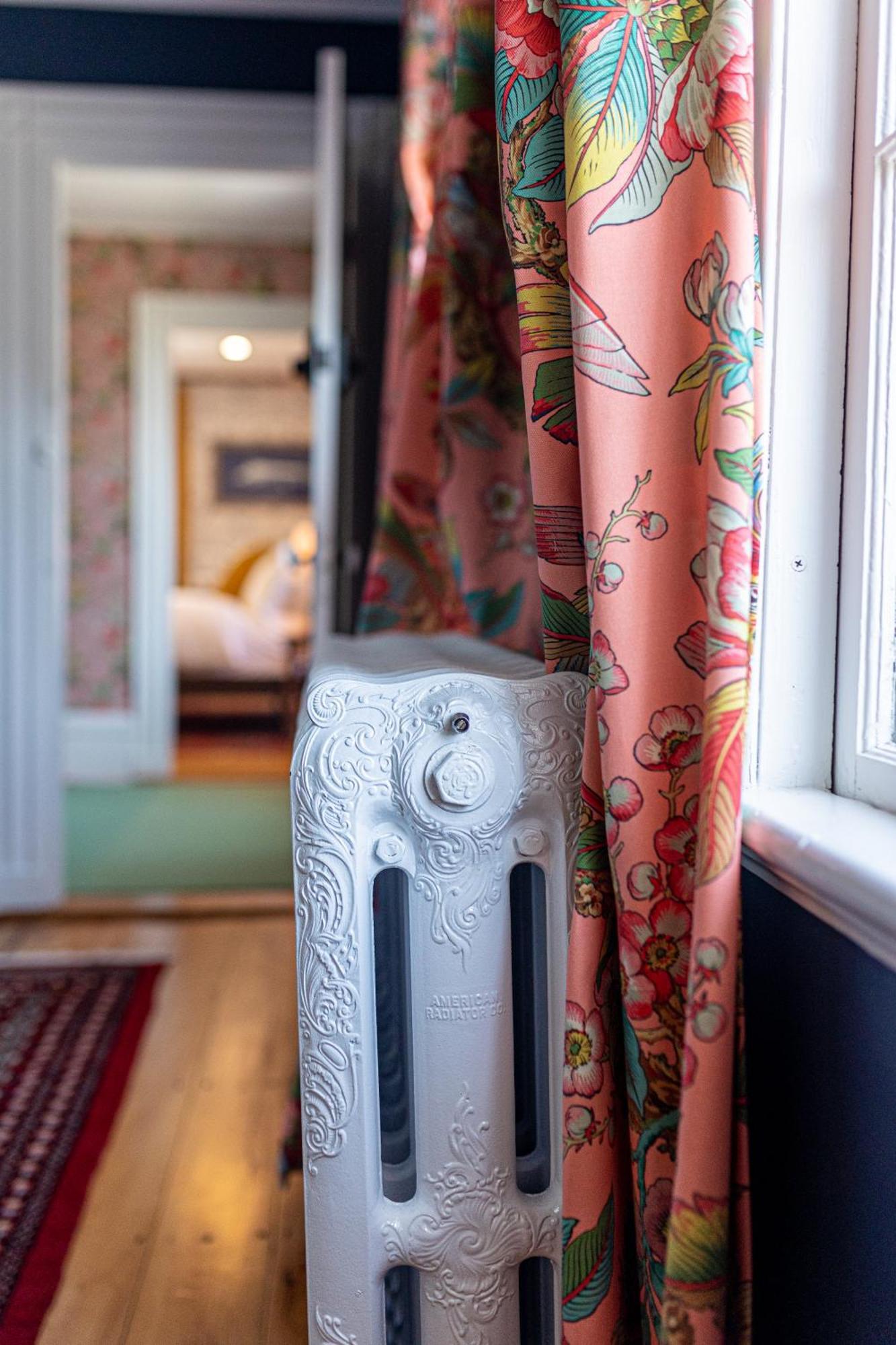 Sally Webster Inn Рокпорт Екстериор снимка