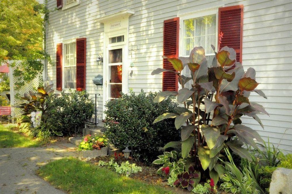 Sally Webster Inn Рокпорт Екстериор снимка